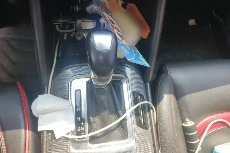Used CHANGAN CS55 2017 1.5T Automatic Xuan Dong Model Gear Lever