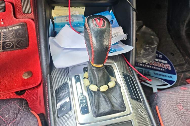 Used CHANGAN CS55 2017 1.5T Automatic Colorful Edition Gear Lever