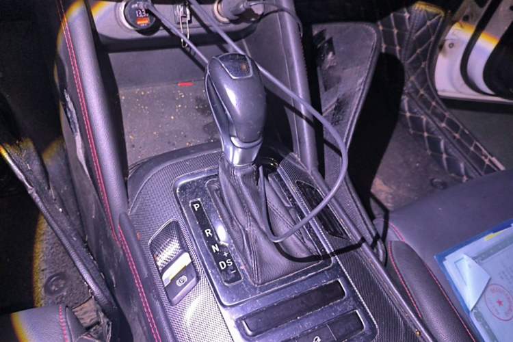 Used CHANGAN CS55 2017 1.5T Automatic Xuan Dong Model Gear Lever