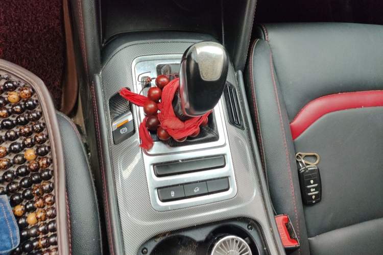 Used CHANGAN CS55 2017 1.5T Automatic Xuan Dong Model Gear Lever