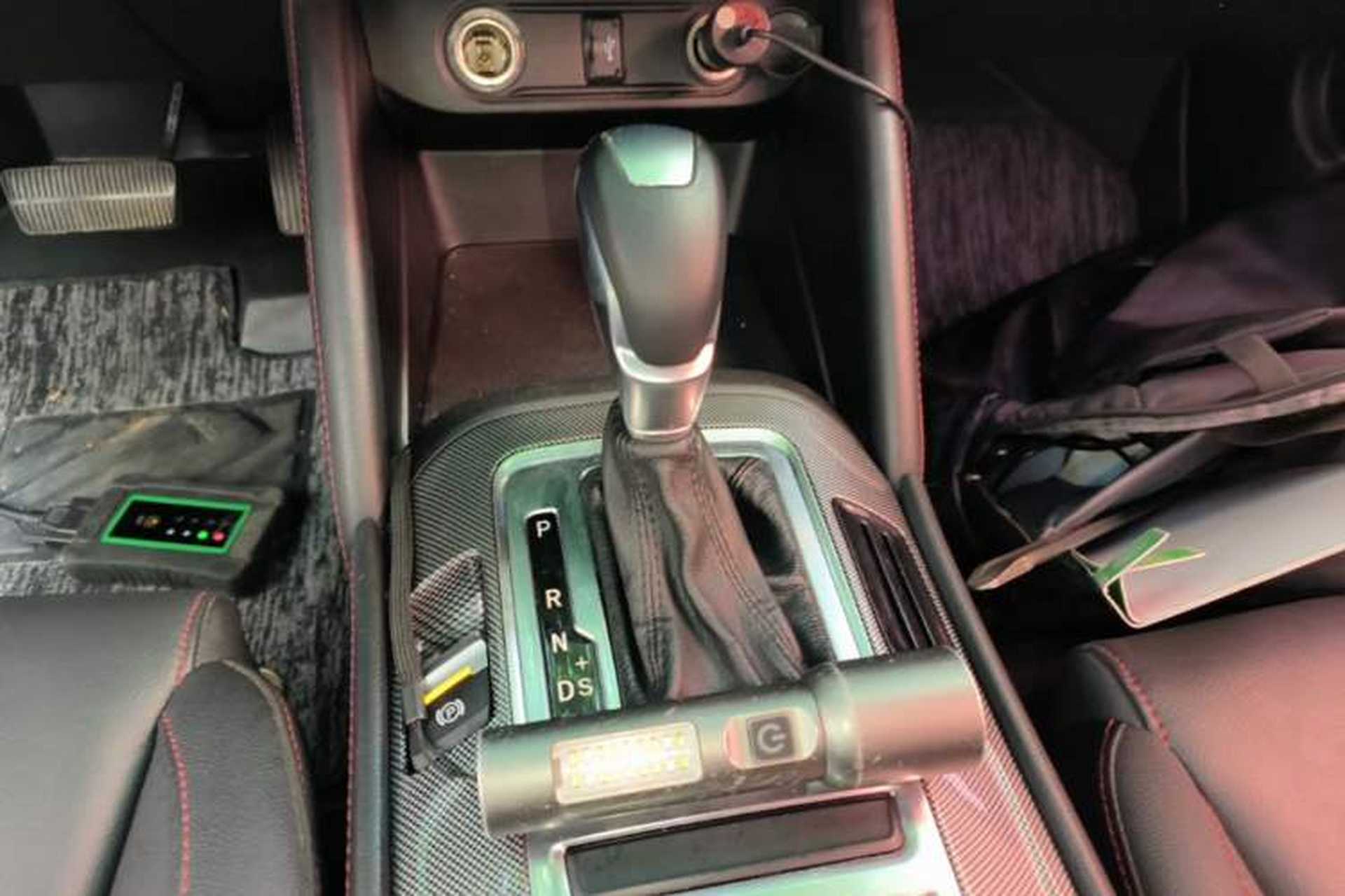 Used CHANGAN CS55 2017 1.5T Automatic Colorful Edition Gear Lever