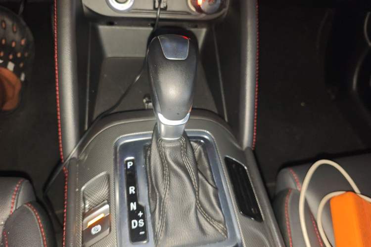 Used CHANGAN CS55 2017 1.5T Automatic Xuan Dong Model Gear Lever
