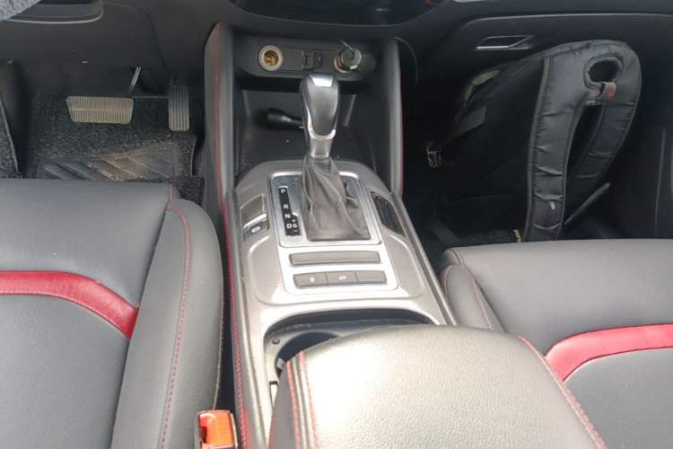 Used CHANGAN CS55 2017 1.5T Automatic Xuan Dong Model Gear Lever
