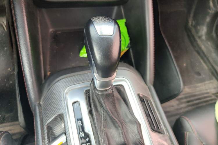 Used CHANGAN CS55 2017 1.5T Automatic Xuan Dong Model Gear Lever