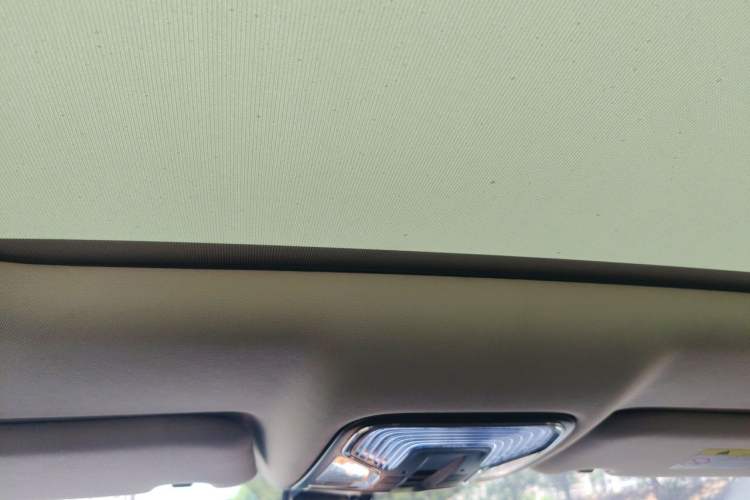 Used CHANGAN CS55 2017 1.5T Automatic Xuan Dong Model Headliner