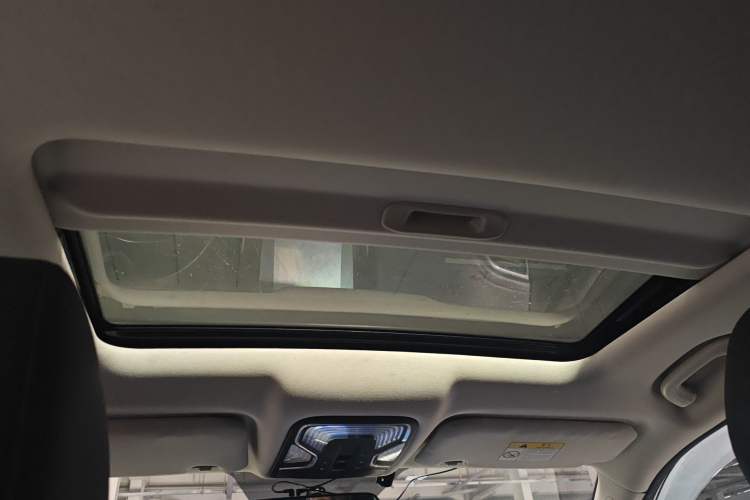 Used CHANGAN CS55 2017 1.5T Automatic Colorful Edition Headliner