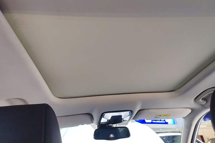 Used CHANGAN CS55 2017 1.5T Automatic Xuan Dong Model Headliner