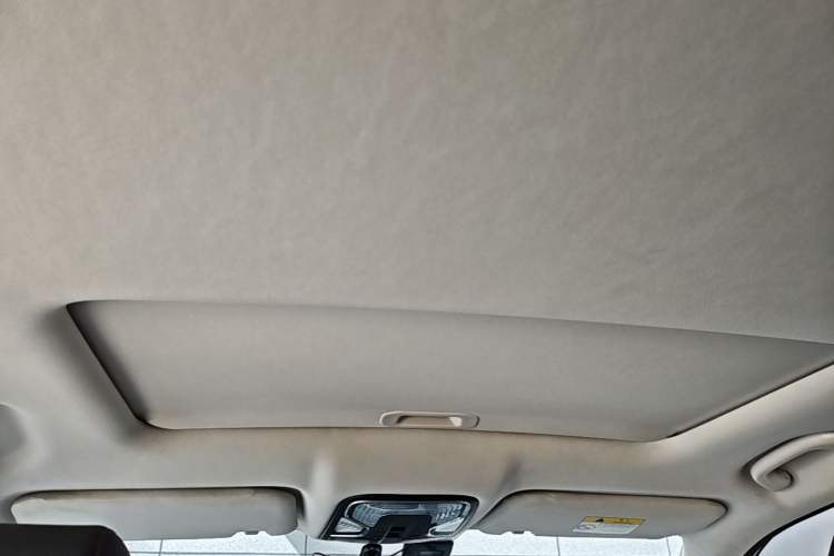 Used CHANGAN CS55 2017 1.5T Automatic Colorful Edition Headliner