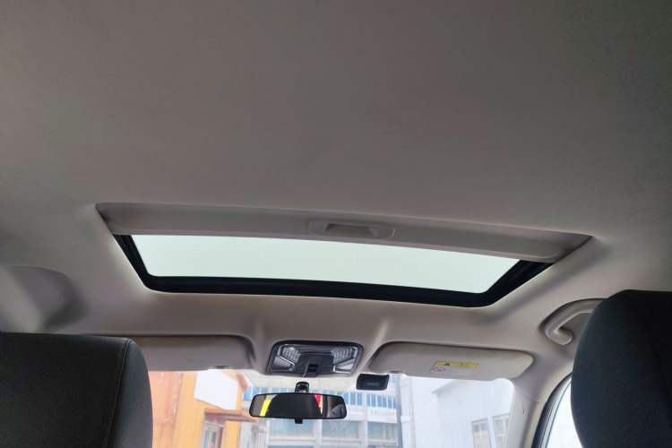 Used CHANGAN CS55 2017 1.5T Automatic Colorful Edition Headliner