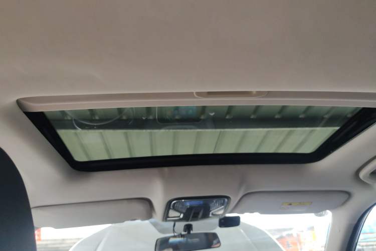 Used CHANGAN CS55 2017 1.5T Automatic Colorful Edition Headliner