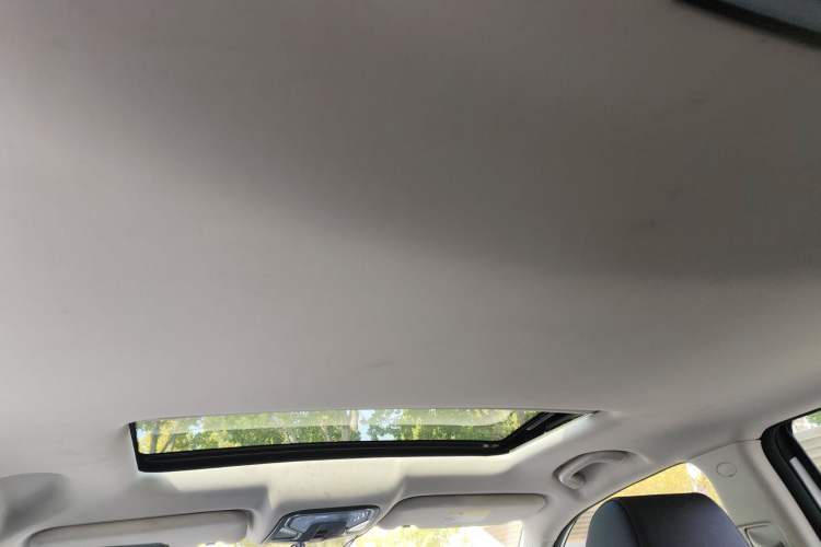 Used CHANGAN CS55 2017 1.5T Automatic Colorful Edition Headliner