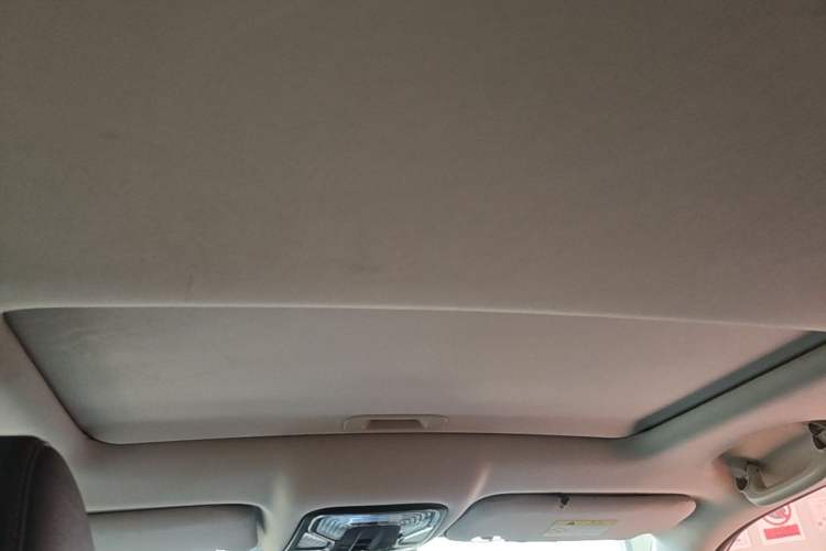 Used CHANGAN CS55 2017 1.5T Automatic Colorful Edition Headliner