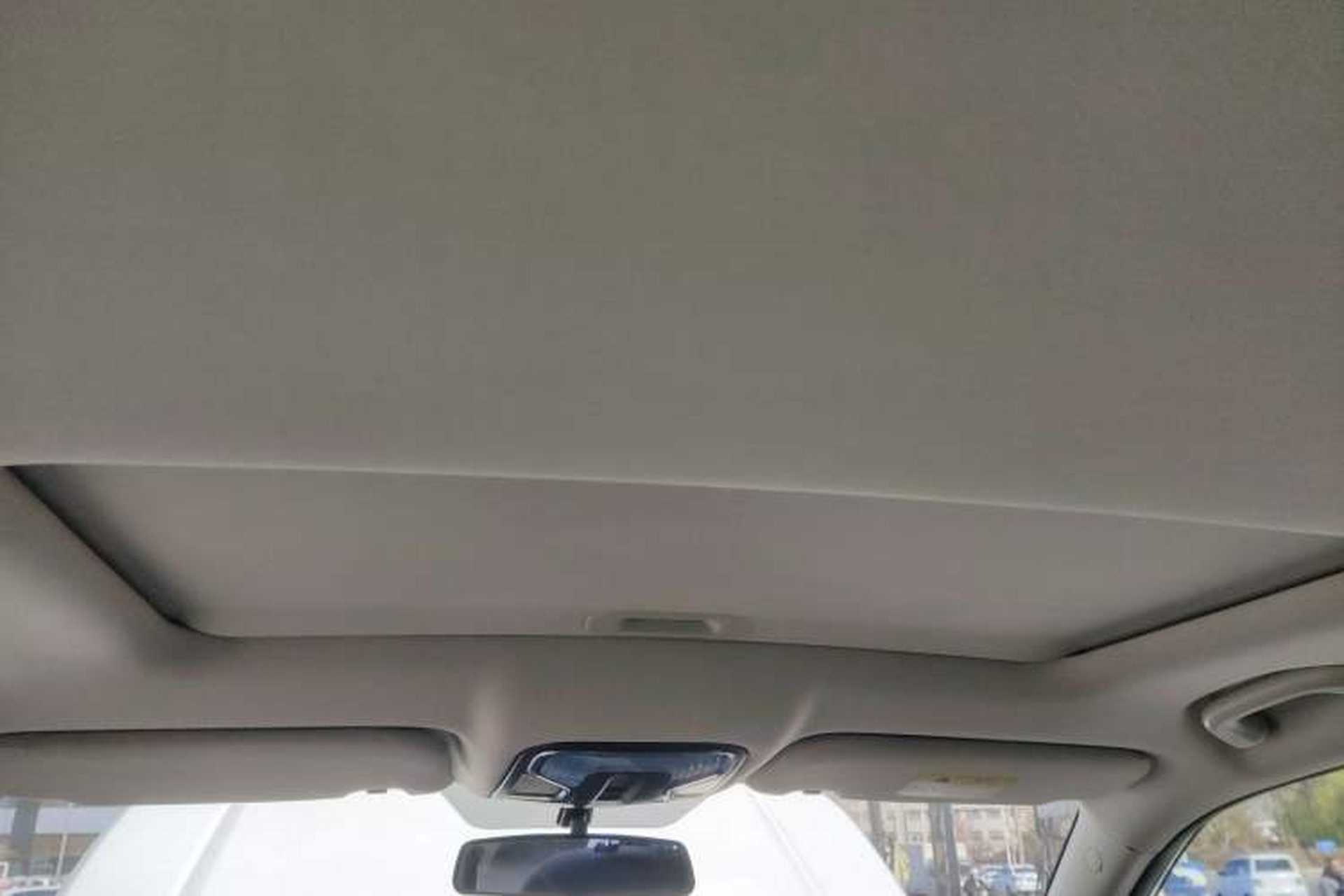 Used CHANGAN CS55 2017 1.5T Manual Colorful Edition Headliner