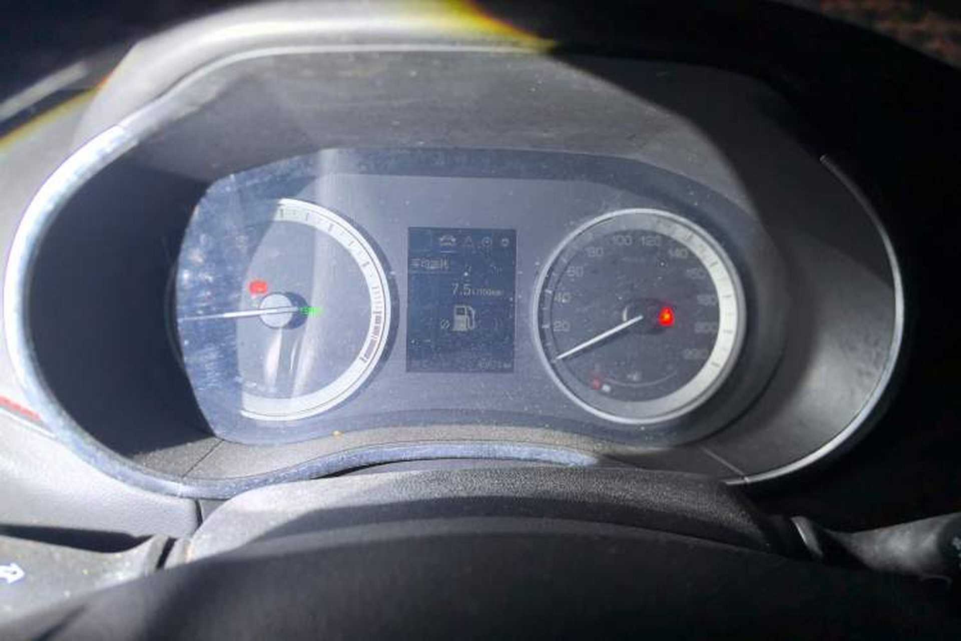 Used CHANGAN CS55 2017 1.5T Manual Colorful Edition Instrument Cluster