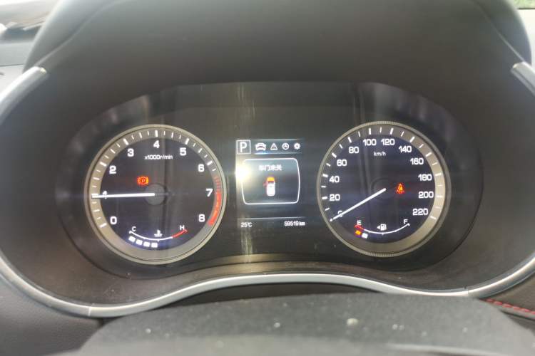 Used CHANGAN CS55 2017 1.5T Automatic Colorful Edition Instrument Cluster