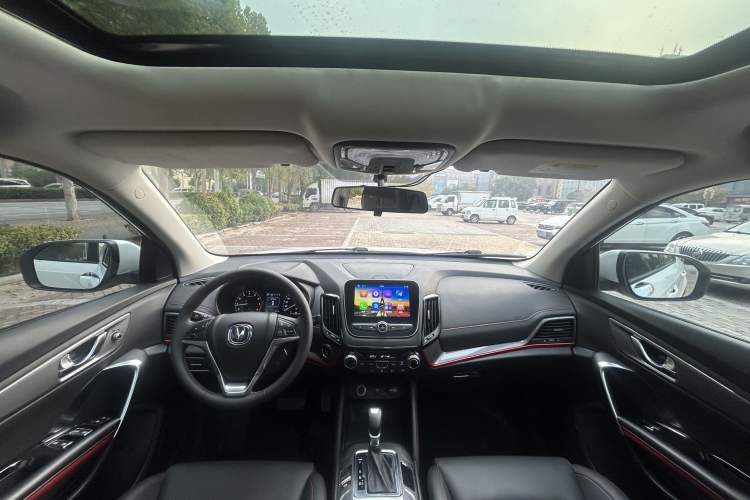 Used CHANGAN CS55 2017 1.5T Automatic Colorful Edition Interior 1