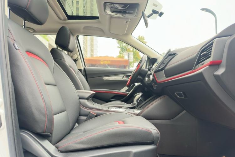Used CHANGAN CS55 2017 1.5T Automatic Colorful Edition Interior 3