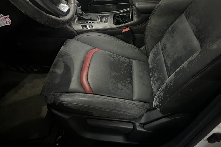 Used CHANGAN CS55 2017 1.5T Automatic Xuan Dong Model Interior 5