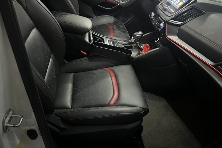 Used CHANGAN CS55 2017 1.5T Automatic Xuan Dong Model Interior 9
