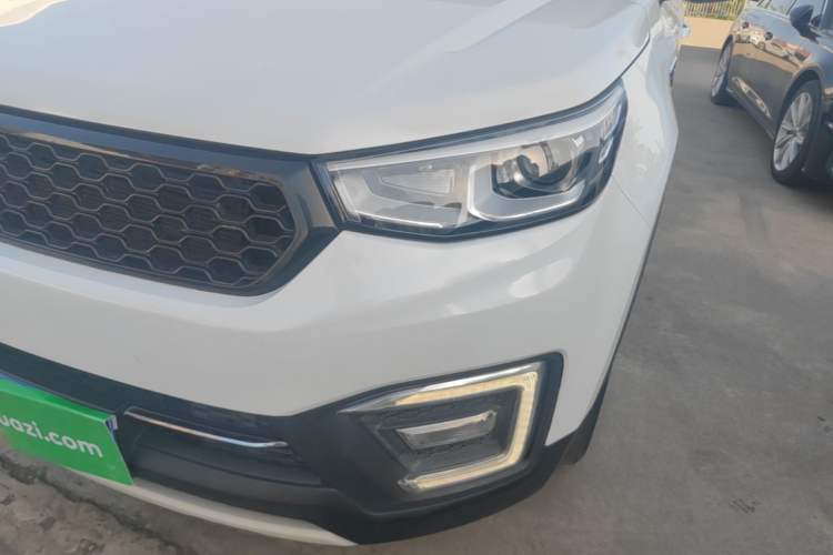 Used CHANGAN CS55 2017 1.5T Automatic Colorful Edition Left Front Headlight