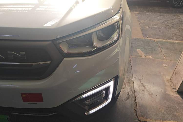 Used CHANGAN CS55 2017 1.5T Automatic Colorful Edition Left Front Headlight