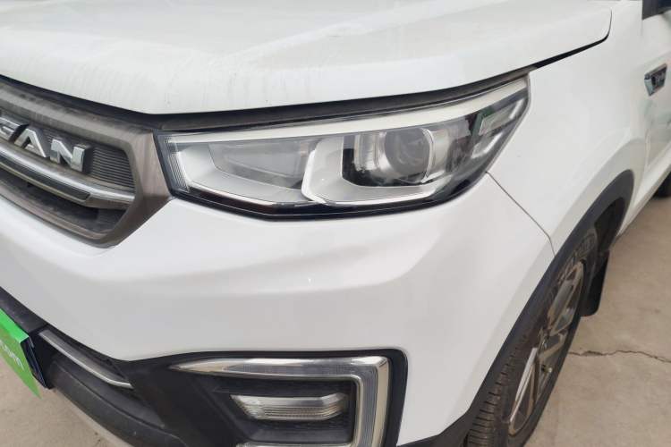 Used CHANGAN CS55 2017 1.5T Automatic Colorful Edition Left Front Headlight