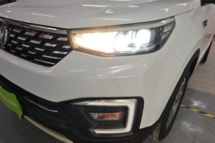 Used CHANGAN CS55 2017 1.5T Automatic Colorful Edition Left Front Headlight
