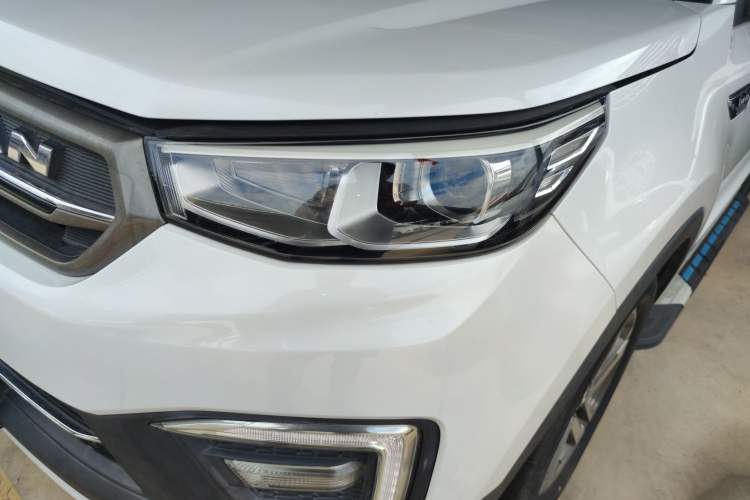 Used CHANGAN CS55 2017 1.5T Automatic Colorful Edition Left Front Headlight