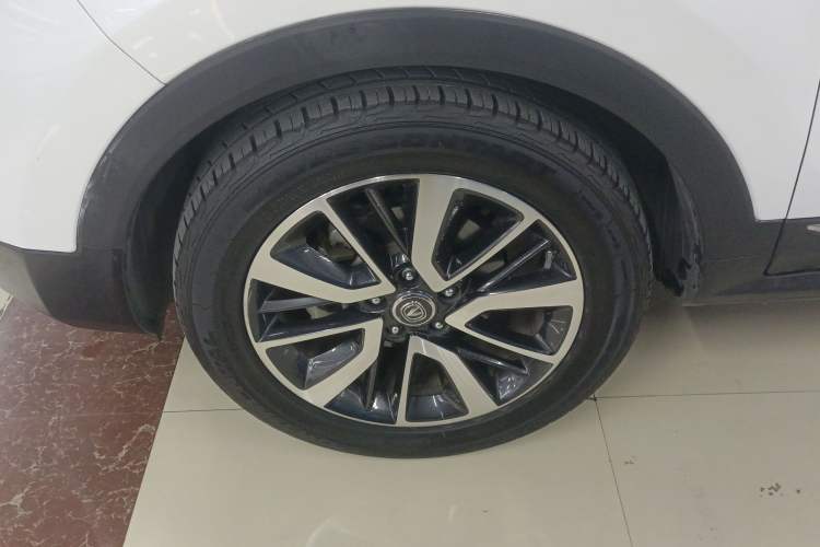 Used CHANGAN CS55 2017 1.5T Automatic Xuan Dong Model Left Front Wheel Hub
