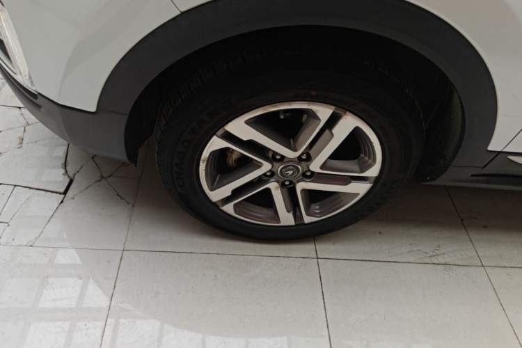 Used CHANGAN CS55 2017 1.5T Automatic Colorful Edition Left Front Wheel Hub