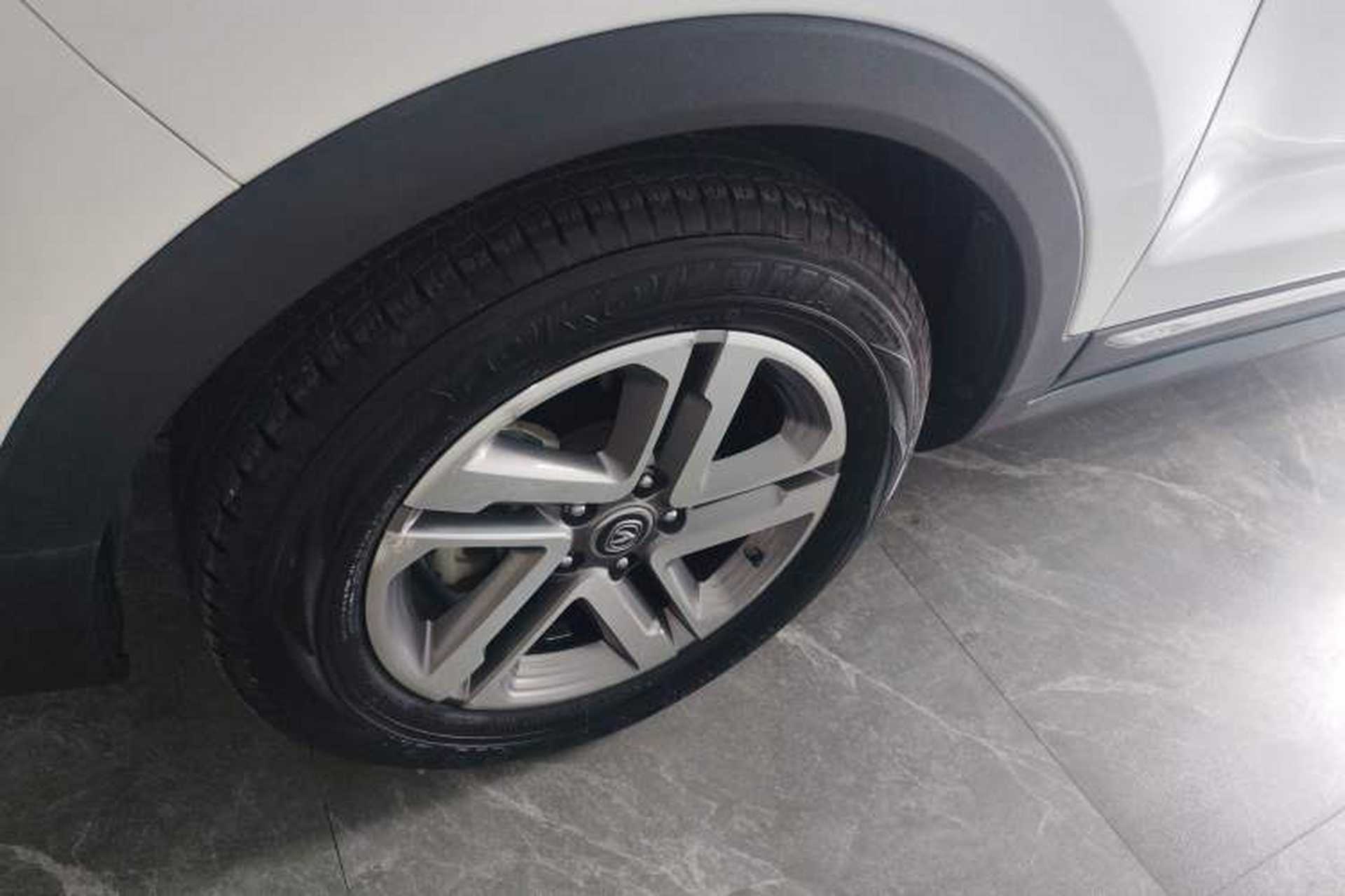 Used CHANGAN CS55 2017 1.5T Automatic Colorful Edition Left Front Wheel Hub
