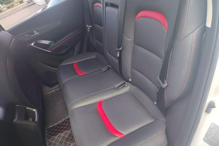 Used CHANGAN CS55 2017 1.5T Automatic Colorful Edition Left Rear Seat