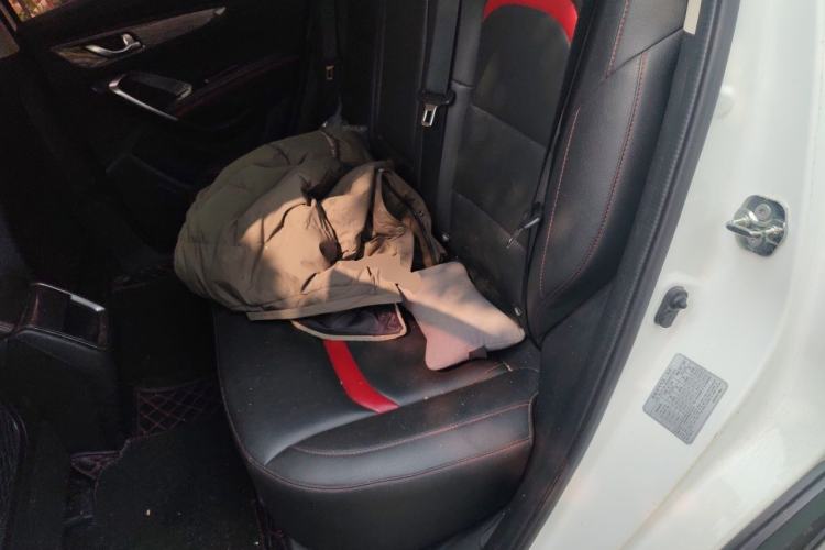 Used CHANGAN CS55 2017 1.5T Manual Colorful Edition Left Rear Seat