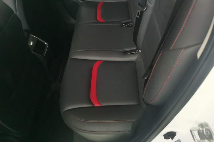 Used CHANGAN CS55 2017 1.5T Automatic Colorful Edition Left Rear Seat