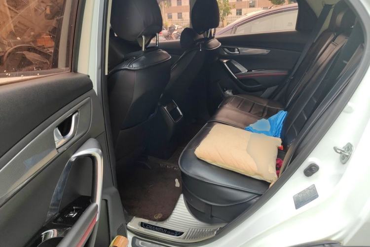 Used CHANGAN CS55 2017 1.5T Manual Colorful Edition Left Rear Seat