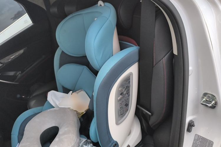 Used CHANGAN CS55 2017 1.5T Automatic Colorful Edition Left Rear Seat