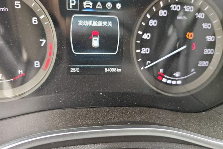 Used CHANGAN CS55 2017 1.5T Automatic Colorful Edition Odometer Close Up