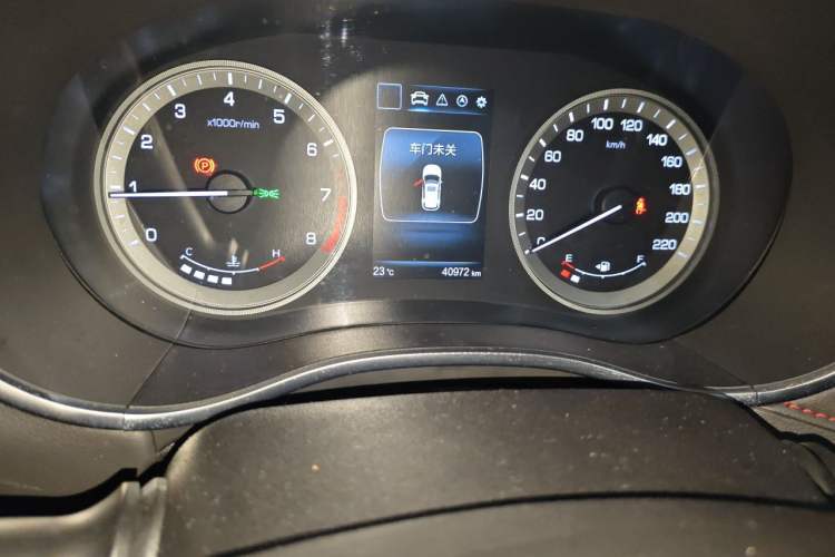 Used CHANGAN CS55 2017 1.5T Manual Xuan Dong Model Odometer Close Up