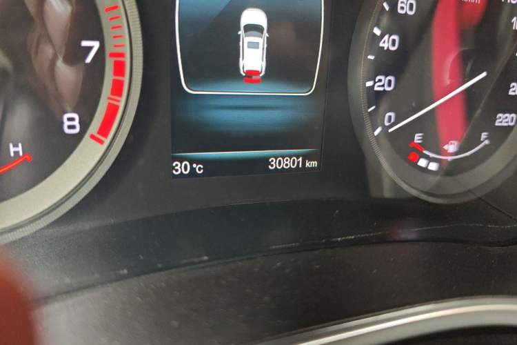 Used CHANGAN CS55 2017 1.5T Manual Xuan Dong Model Odometer Close Up