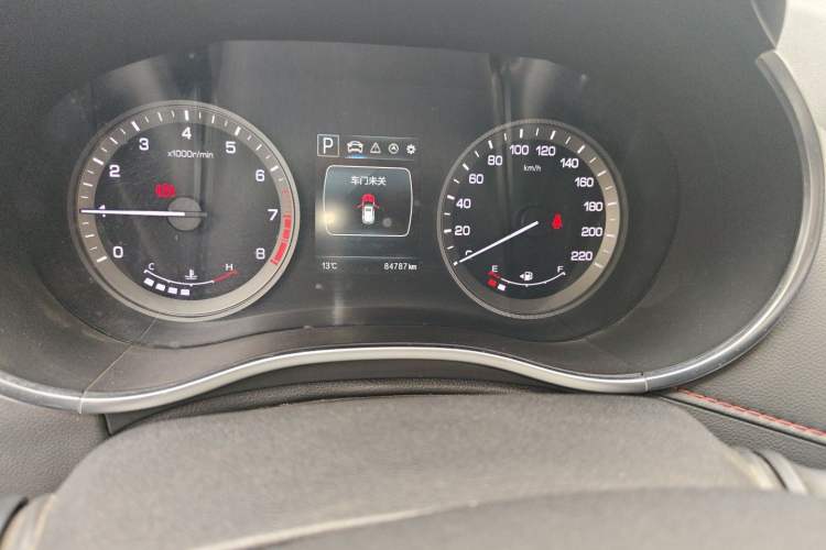 Used CHANGAN CS55 2017 1.5T Automatic Colorful Edition Odometer Close Up