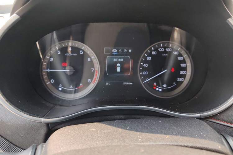 Used CHANGAN CS55 2017 1.5T Manual Colorful Edition Odometer Close Up
