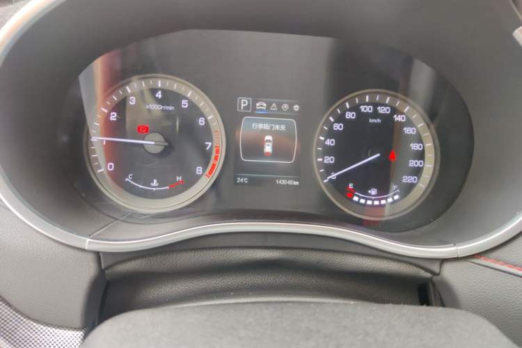 Used CHANGAN CS55 2017 1.5T Automatic Colorful Edition Odometer Close Up