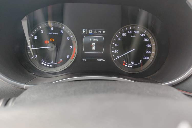 Used CHANGAN CS55 2017 1.5T Automatic Colorful Edition Odometer Close Up