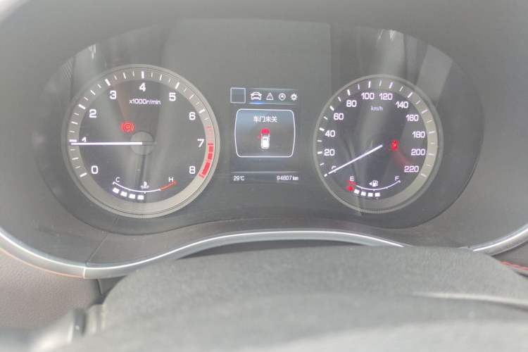 Used CHANGAN CS55 2017 1.5T Manual Colorful Edition Odometer Close Up
