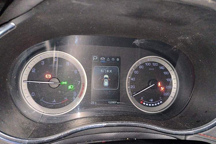 Used CHANGAN CS55 2017 1.5T Automatic Xuan Dong Model Odometer Close Up