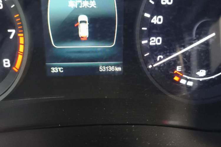 Used CHANGAN CS55 2017 1.5T Manual Colorful Edition Odometer Close Up
