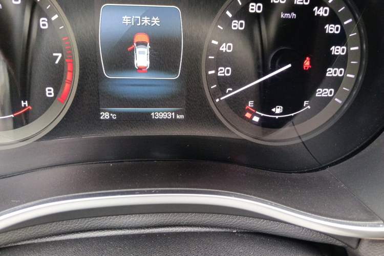 Used CHANGAN CS55 2017 1.5T Manual Xuan Dong Model Odometer Close Up