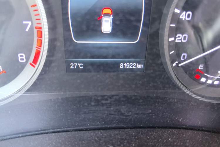 Used CHANGAN CS55 2017 1.5T Automatic Colorful Edition Odometer Close Up