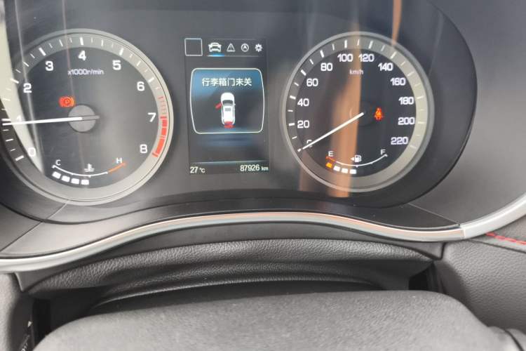 Used CHANGAN CS55 2017 1.5T Manual Xuan Dong Model Odometer Close Up