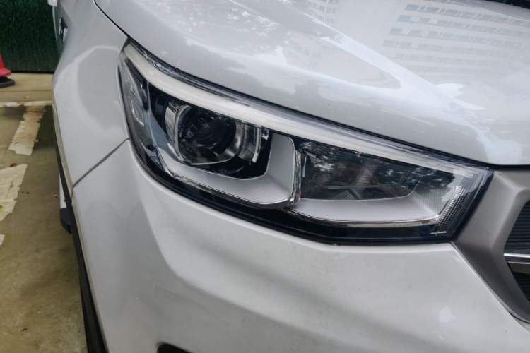 Used CHANGAN CS55 2017 1.5T Automatic Colorful Edition Right Front Headlight